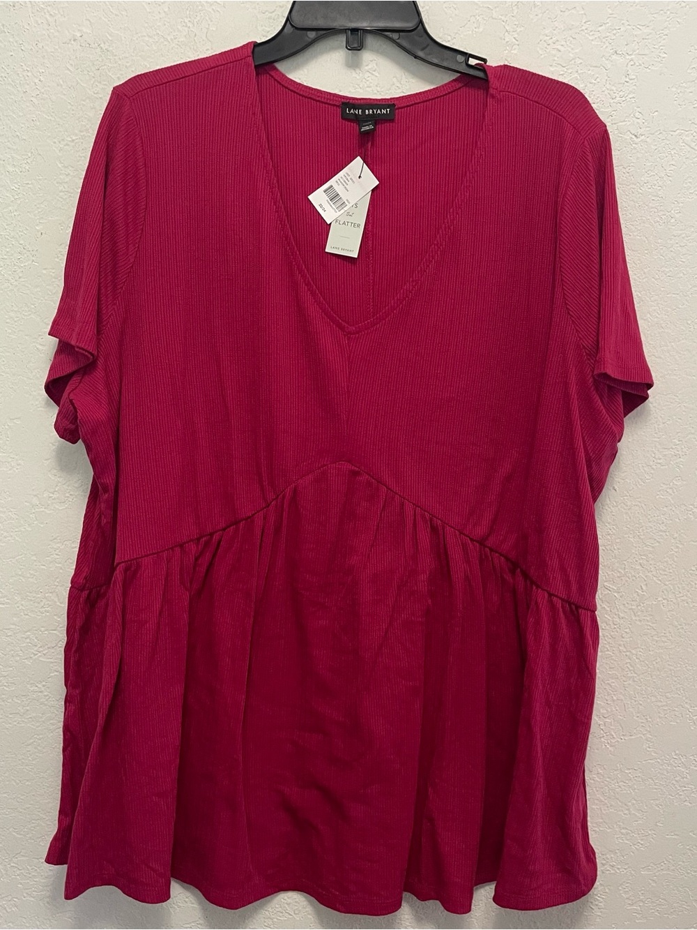 LANE BRYANT PLEATED V- NECK RIBBED 22/24 BLOUSE SHIRT HOT PINK MAGENTA NEW